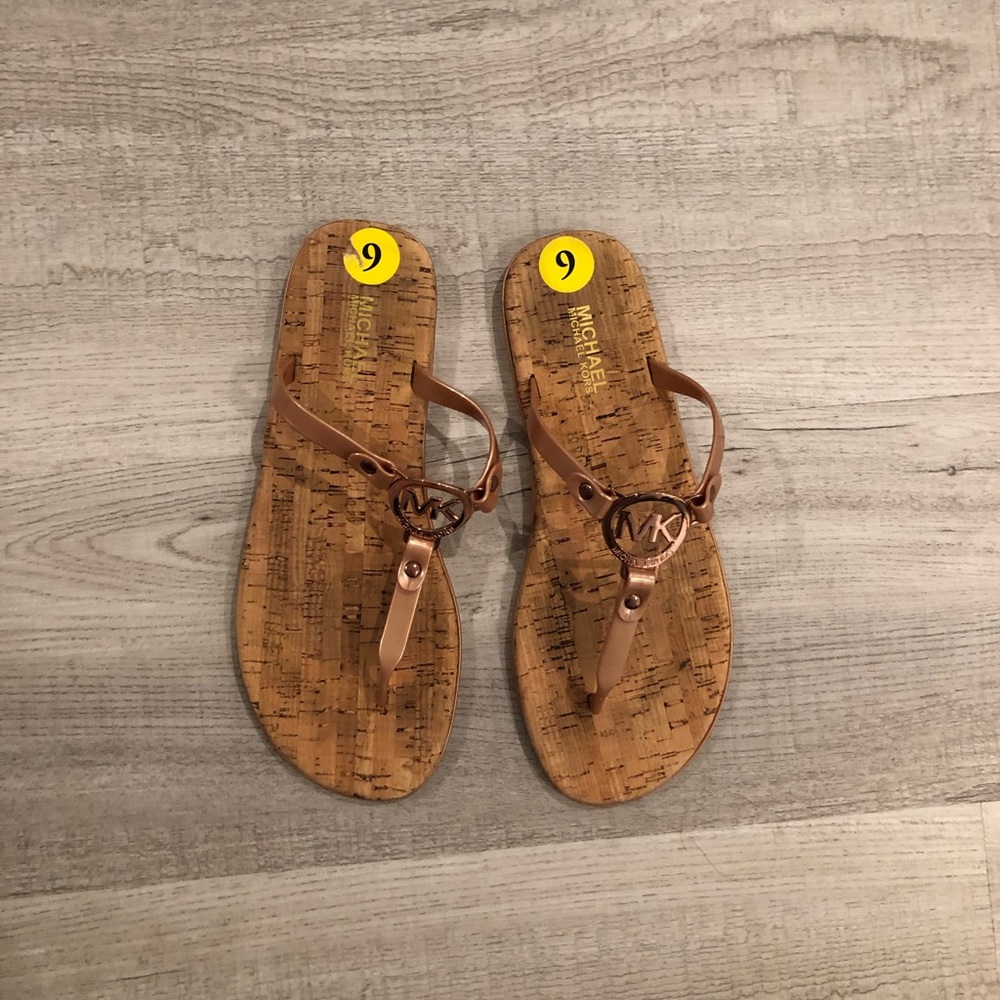 MK ROSE Gold Flip flops